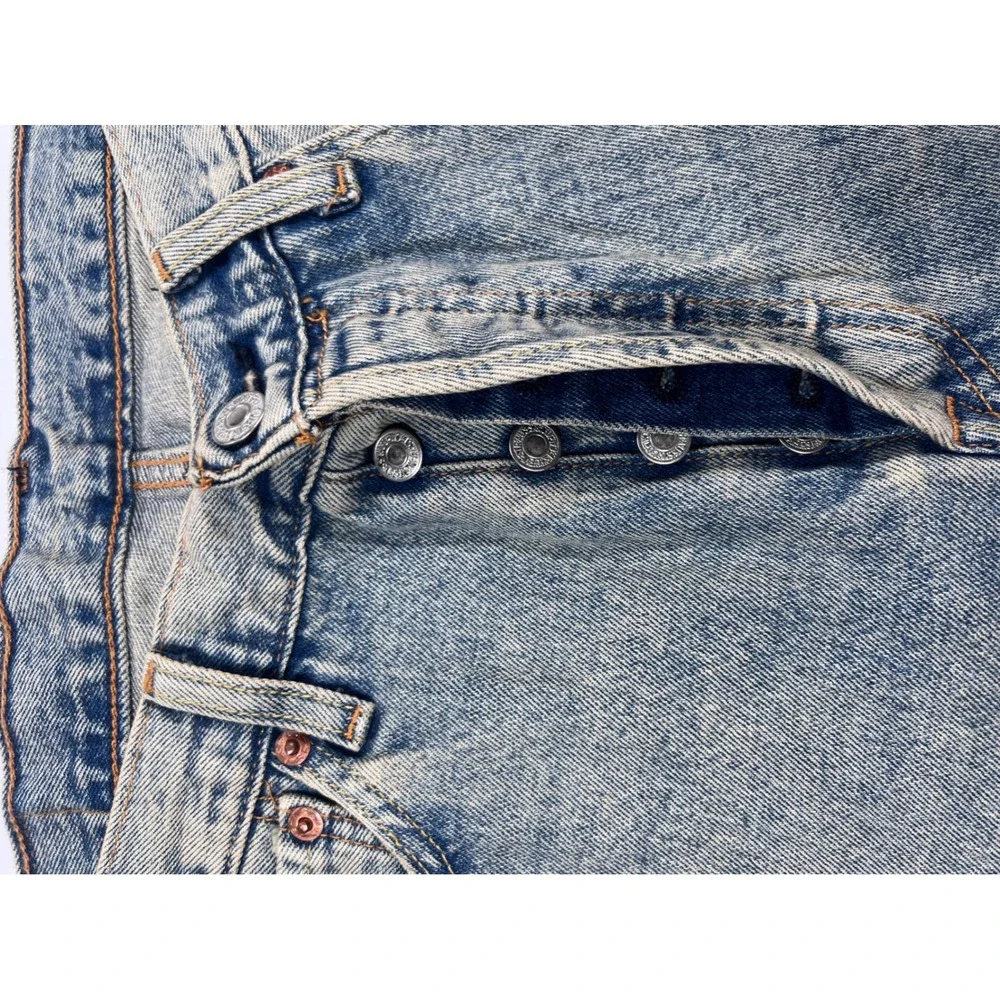 Levis 501 Original Fit Jeans Mens 33x30 Light Blue Acid Wash Button Fly Straight